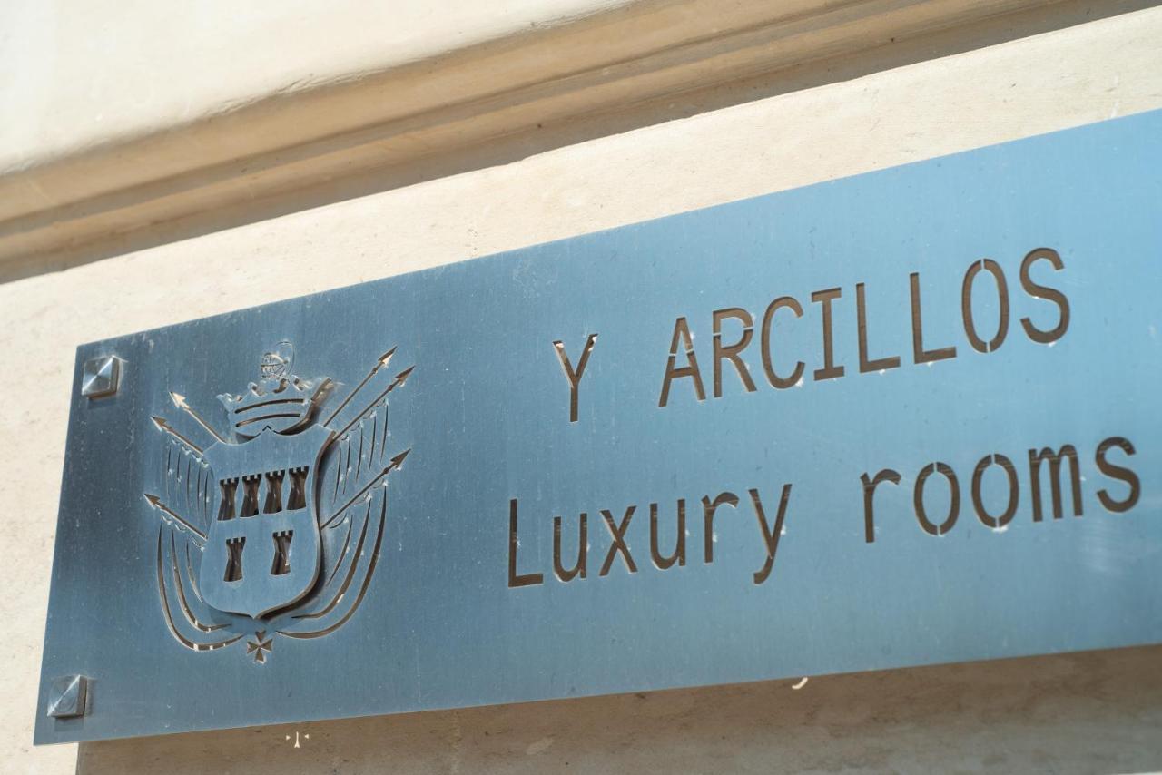 Y Arcillos Luxury Rooms Cin Ito75O35B4Ooo468O2 Lecce Eksteriør billede