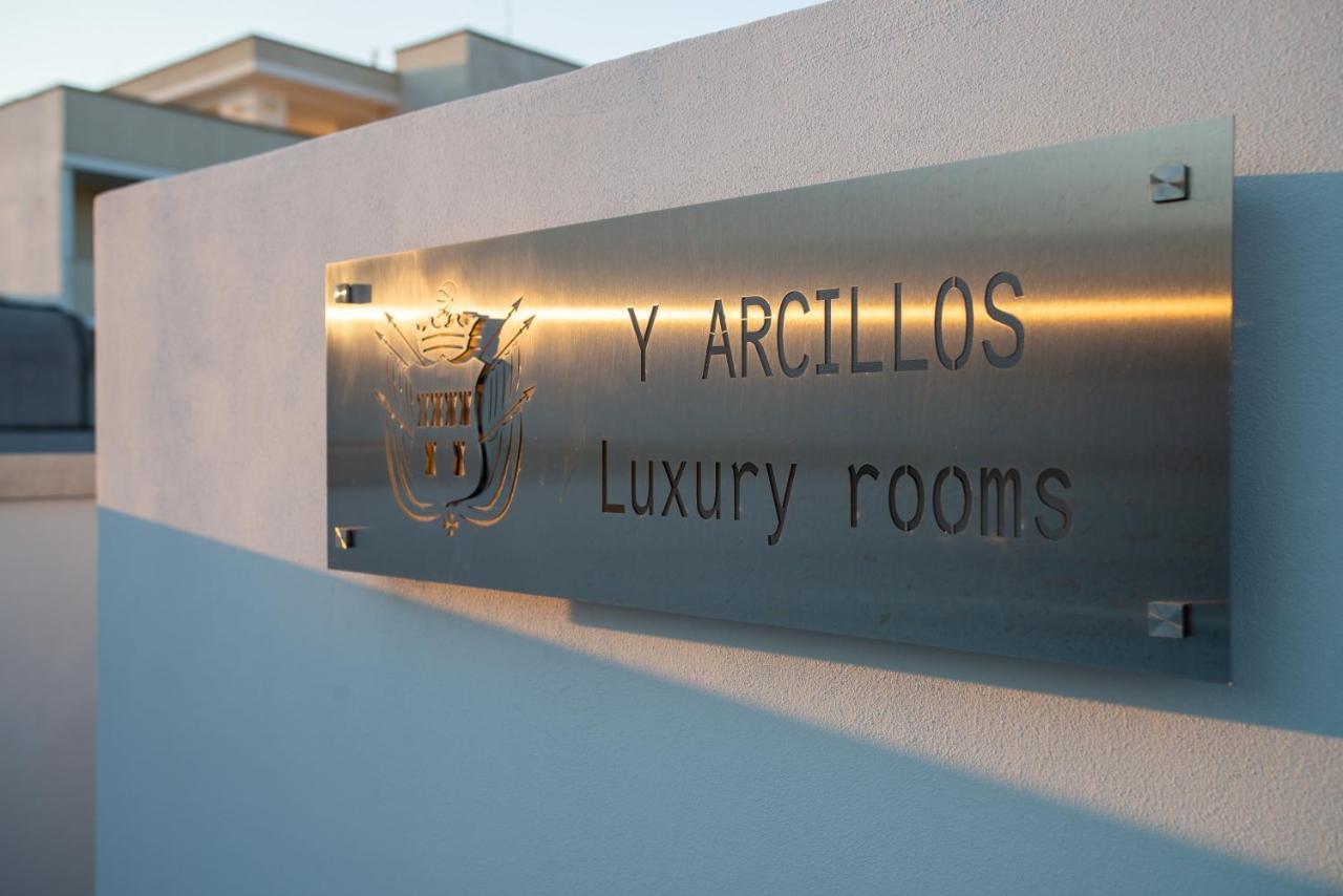 Y Arcillos Luxury Rooms Cin Ito75O35B4Ooo468O2 Lecce Eksteriør billede