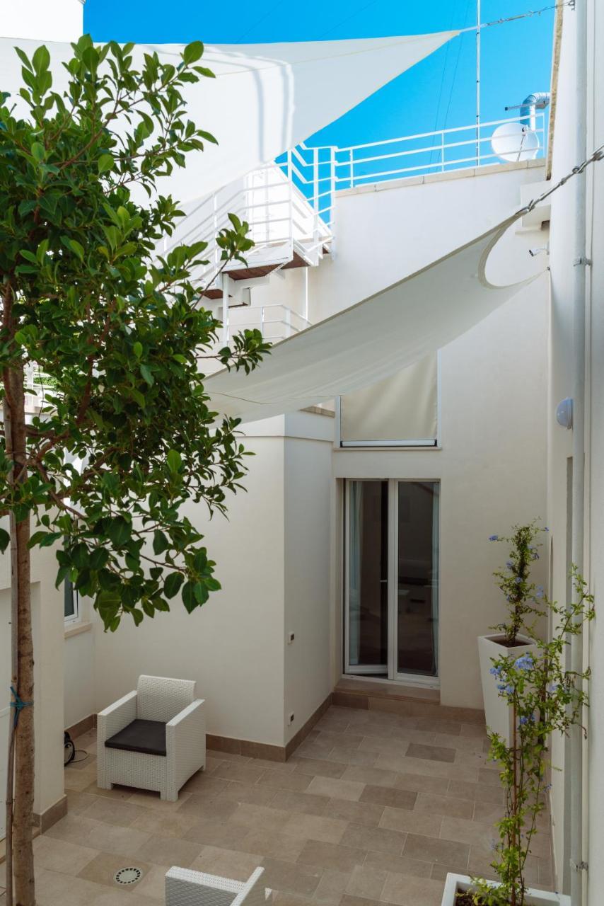 Y Arcillos Luxury Rooms Cin Ito75O35B4Ooo468O2 Lecce Eksteriør billede